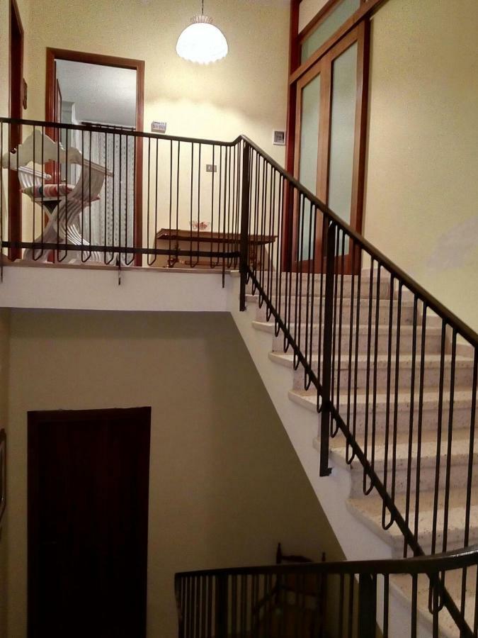 ל'אקווילה Villa Dei Pescatori מראה חיצוני תמונה
